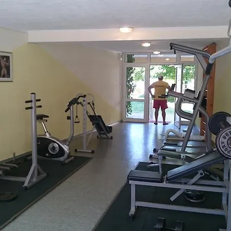 Yassen Village Hotel apartamentowy 3*