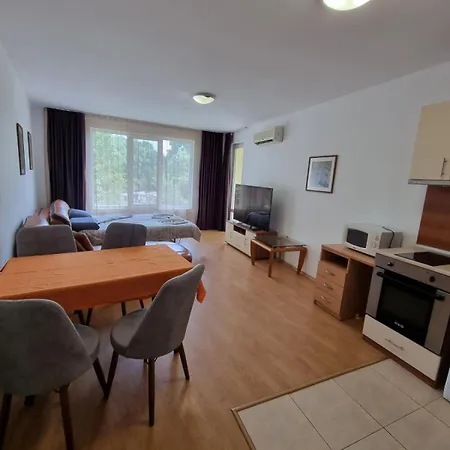 Yassen Village Hotel apartamentowy 3*