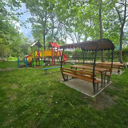 Hotel apartamentowy Yassen Village Słoneczny Brzeg