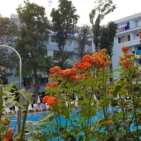Hotel apartamentowy Yassen Village Słoneczny Brzeg
