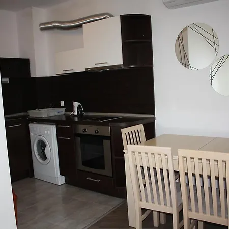 Yassen Village Apartahotel Sunny Beach