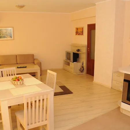 Yassen Village Aparthotel Sunny Beach