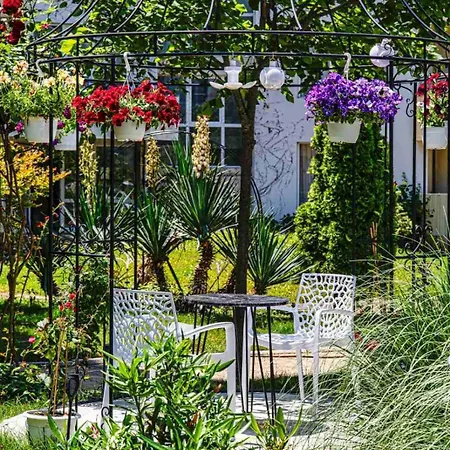 Aparthotel Yassen Village