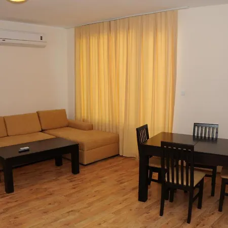 Yassen Village 3* Sunny Beach