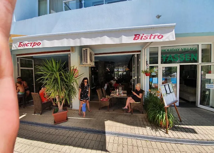 Yassen Village Slantchev Briag