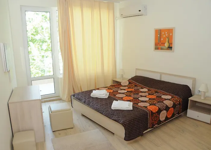 Yassen Village Slantchev Briag